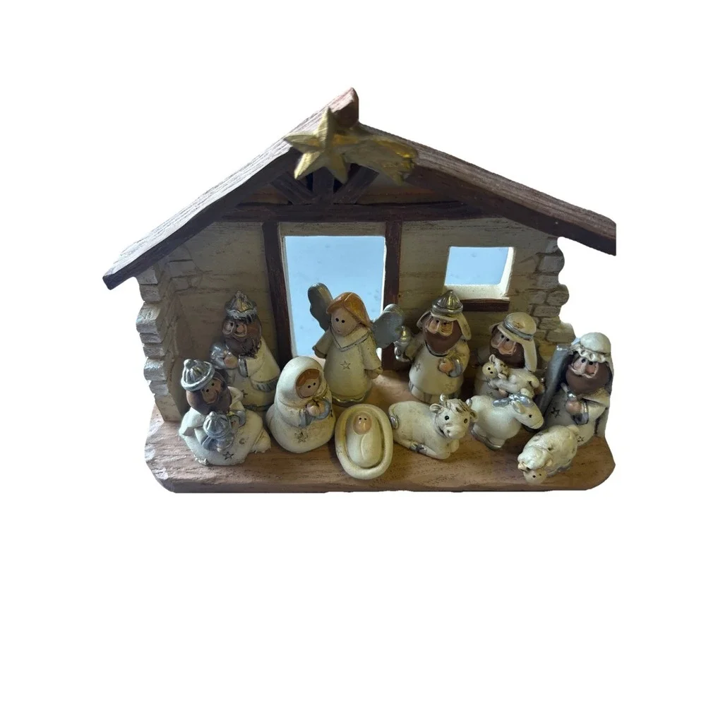 Miniature Nativity Scene with Creche, Set of 12 Rearrangeable Figures.